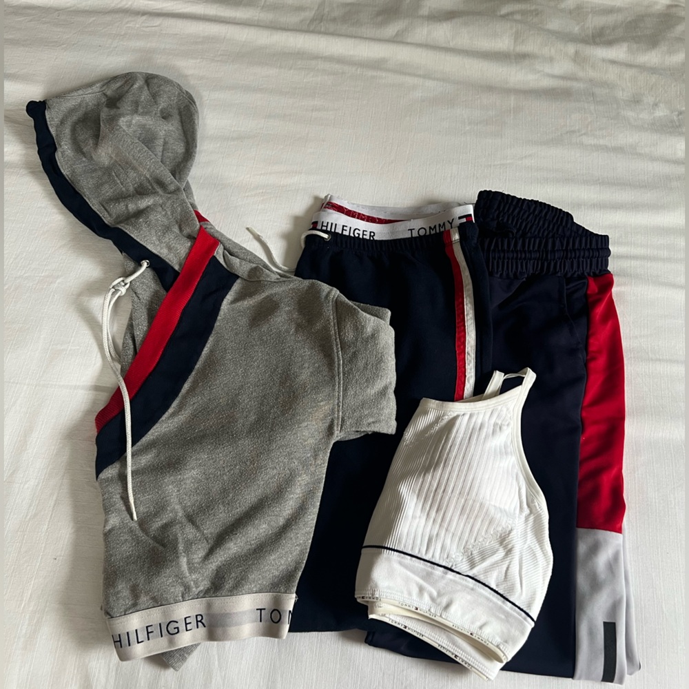 Tommy Hilfiger Outfit Bundle